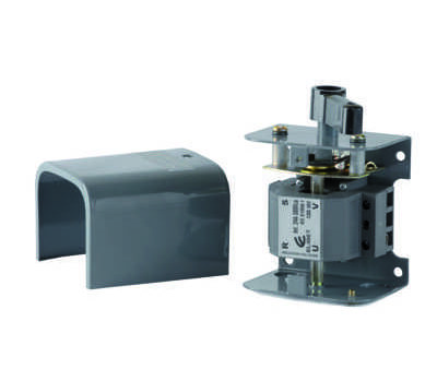 Interruptores a Cuchilla 302T/303T Caja Metálica